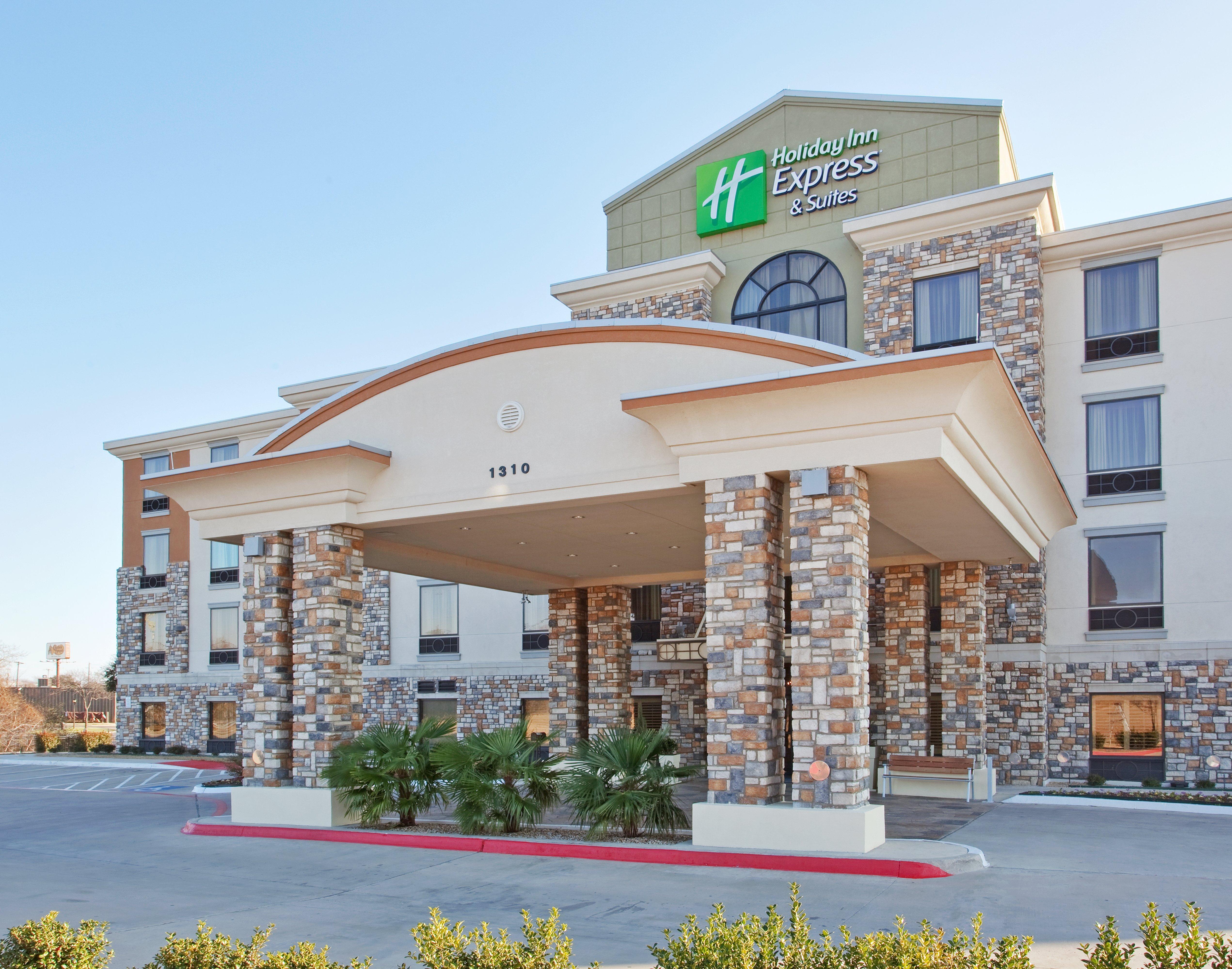 Holiday Inn Express Hotel & Suites Dallas South - Desoto By Ihg Exterior photo