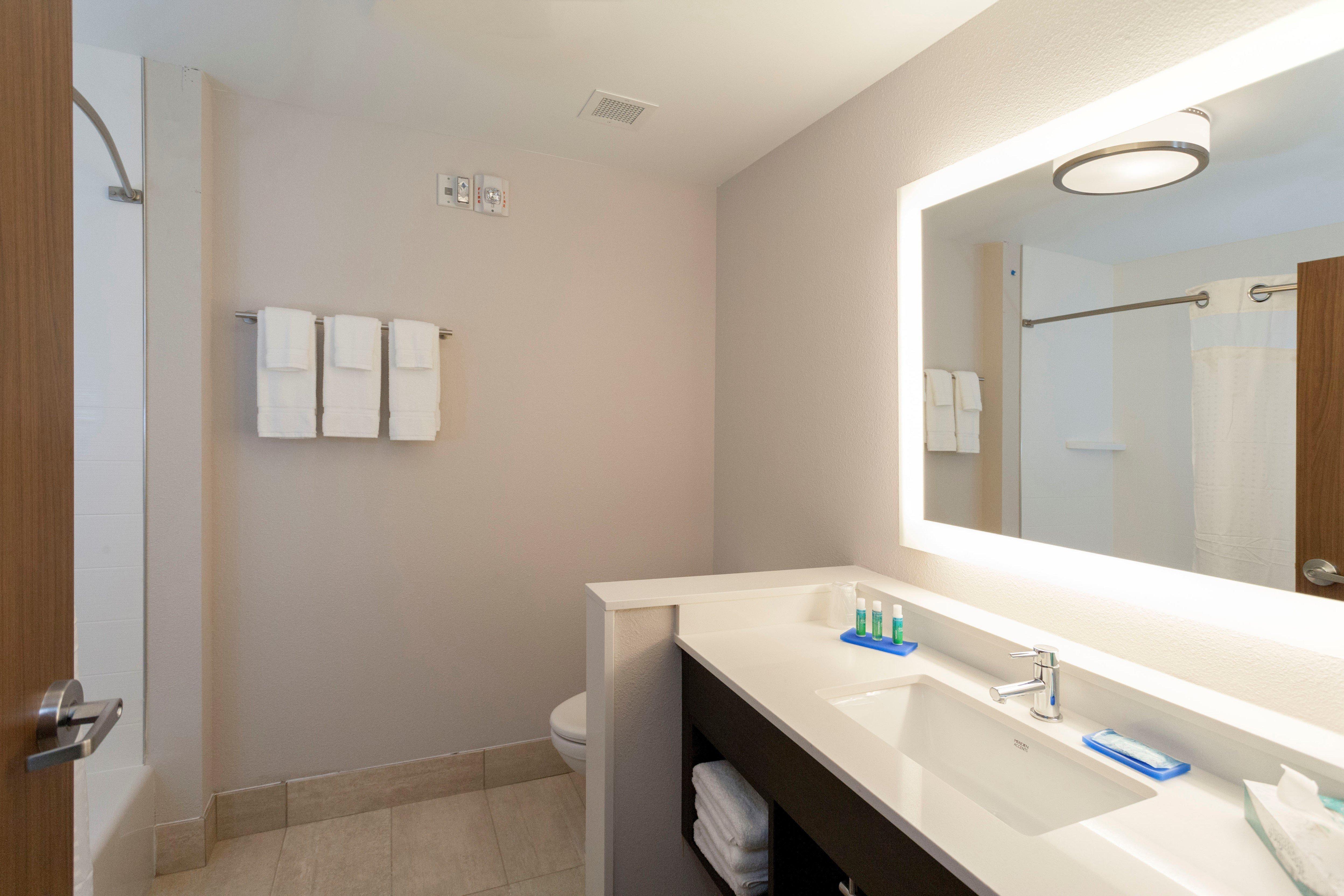 Holiday Inn Express Hotel & Suites Dallas South - Desoto By Ihg Exterior photo