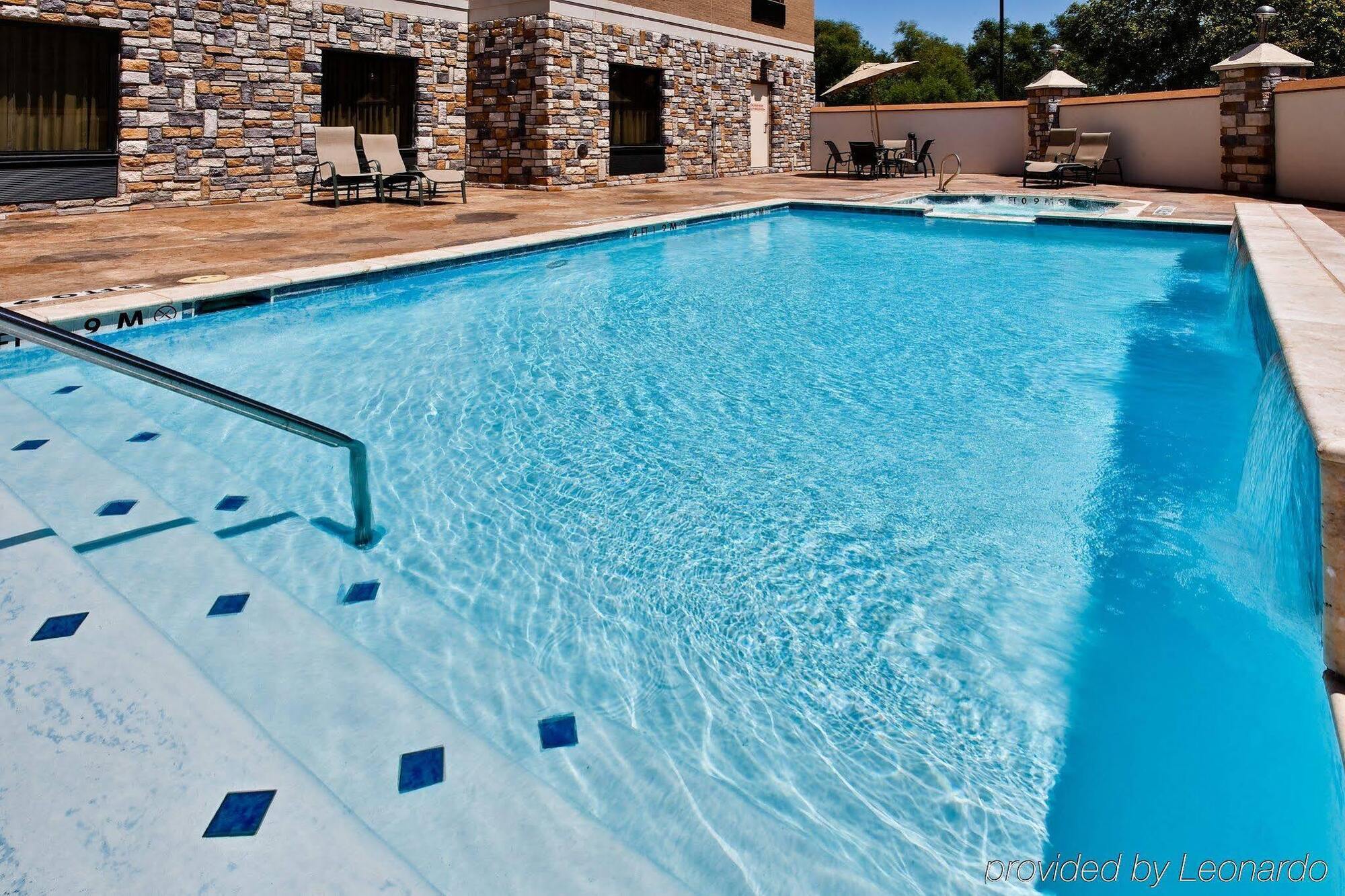 Holiday Inn Express Hotel & Suites Dallas South - Desoto By Ihg Exterior photo