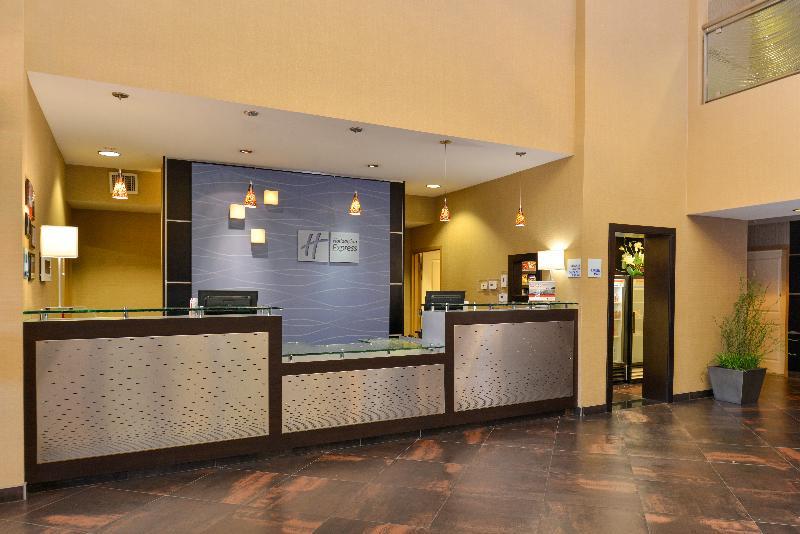 Holiday Inn Express Hotel & Suites Dallas South - Desoto By Ihg Exterior photo
