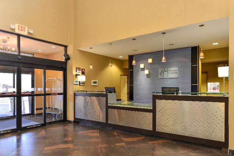 Holiday Inn Express Hotel & Suites Dallas South - Desoto By Ihg Exterior photo