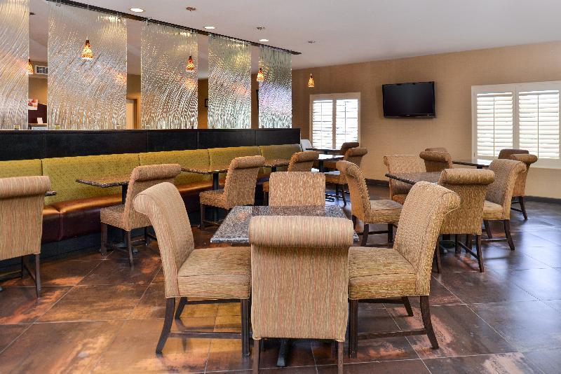Holiday Inn Express Hotel & Suites Dallas South - Desoto By Ihg Exterior photo